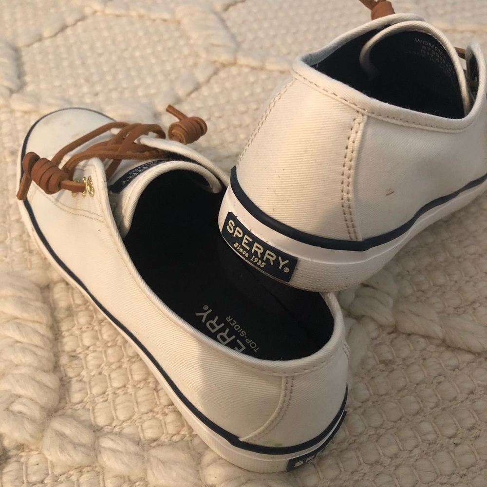 Sperry Sea Coast White Sneakers